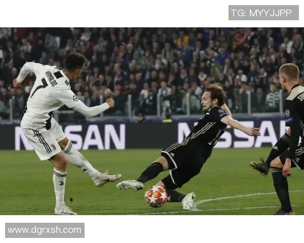 欧冠激战阿贾克斯对决希腊那能谁能笑到最后